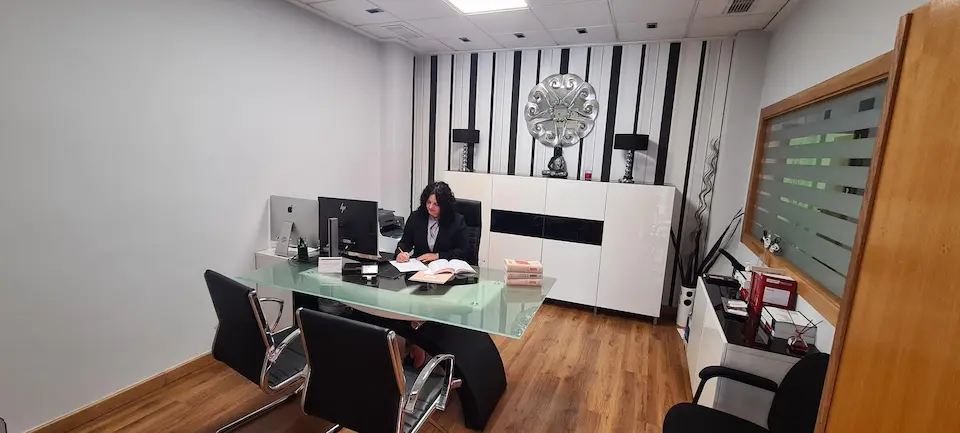 Diseño web para Rosa Ros Abogados